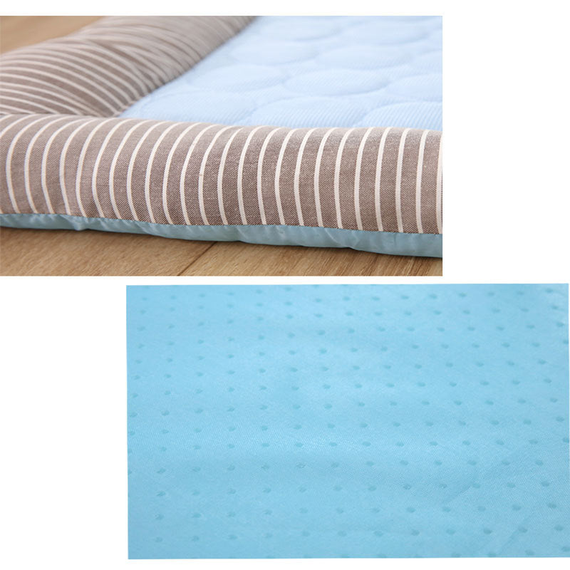 Summer™ Cooling Pet Mat with Gel Technology and Foldable Design