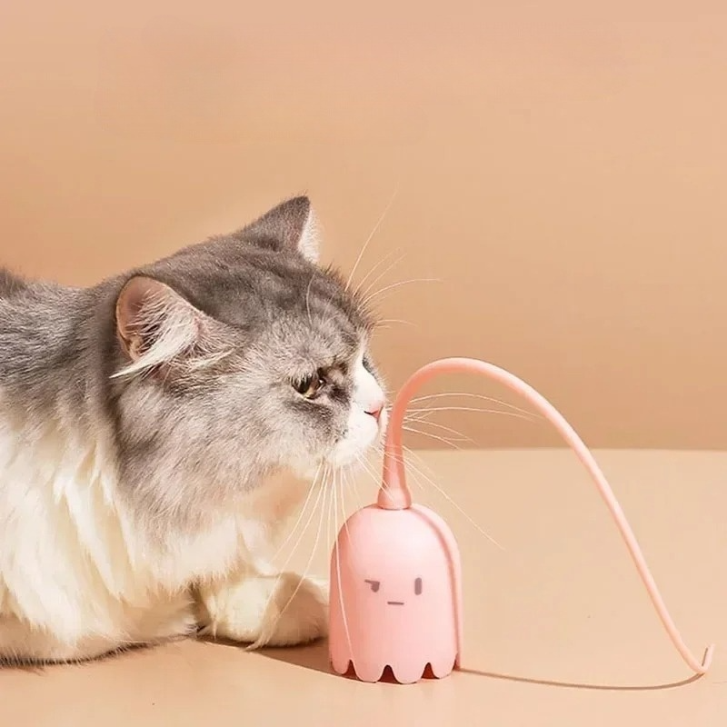 Max™ Rat Tail Cat Toy with Lifelike Movement and Durable Design
