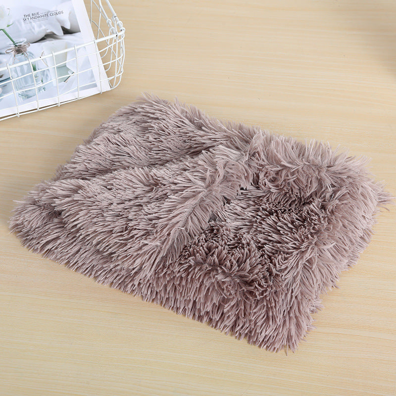 Luna™ Soft Dog Blanket with Plush Warmth and Washable Design