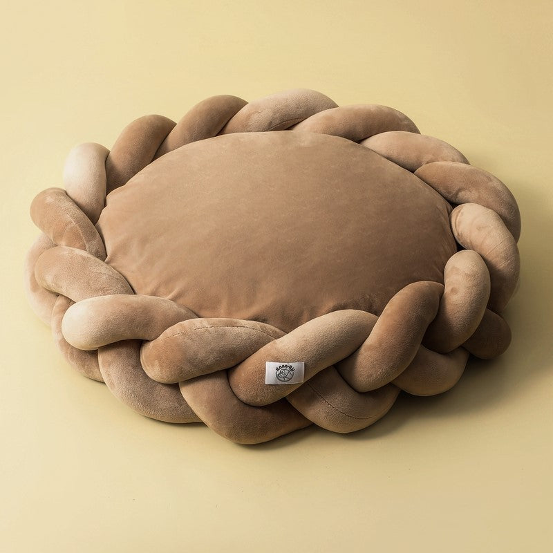 Bailey™ Luxury Dog Bed with Plush Cotton and Stylish Design