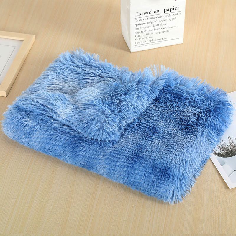 Luna™ Soft Dog Blanket with Plush Warmth and Washable Design