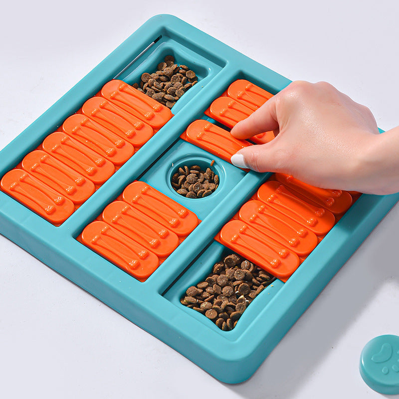 Luna™ Interactive Dog Training Mat with Treat Hiding Compartments