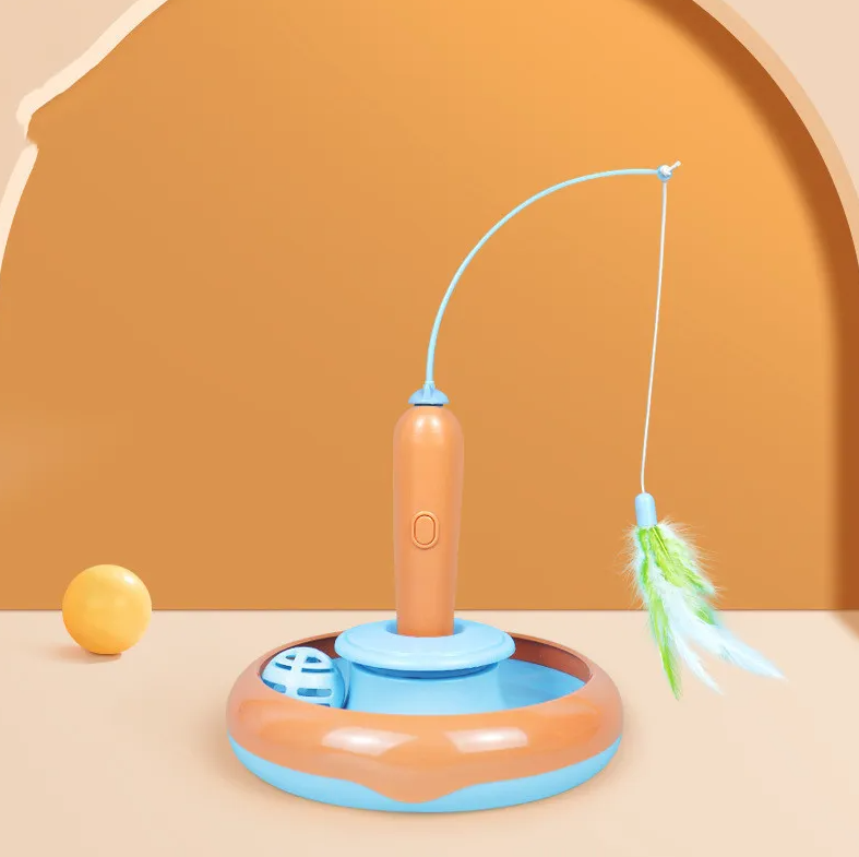 Oliver™ Interactive Cat Toy with Feathers and Rolling Ball