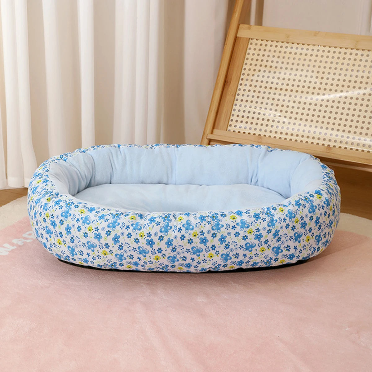 Daisy™ Floral Pet Bed – Cozy All-Season Comfort for Dogs & Cats