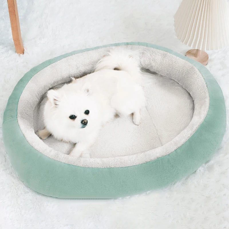 Oscar™ Plush Pet Bed – Cozy Comfort for Cats & Small Dogs