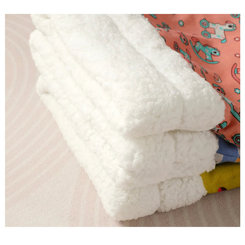 Plush 3-in-1 Cat Sleeping Bag Tunnel and Soft Bed Pad