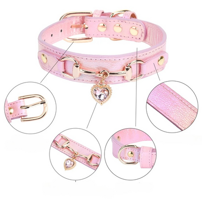 Luna | Rhinestone dog collar with heart detail and adjustable fit