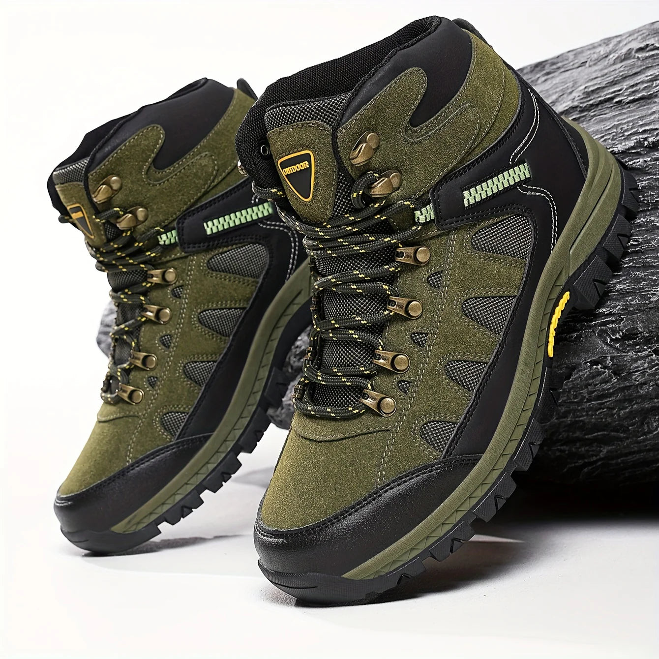 Men’s High-Top Hiking Boots – Durable Non-Slip Outdoor Leather Sneakers for Winter