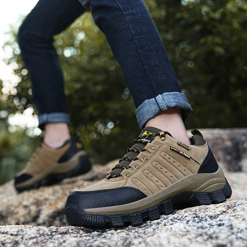 Breathable Low-Top Hiking Shoes for Men & Women – Lightweight Outdoor Sneakers