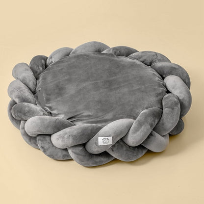 Bailey™ Luxury Dog Bed with Plush Cotton and Stylish Design