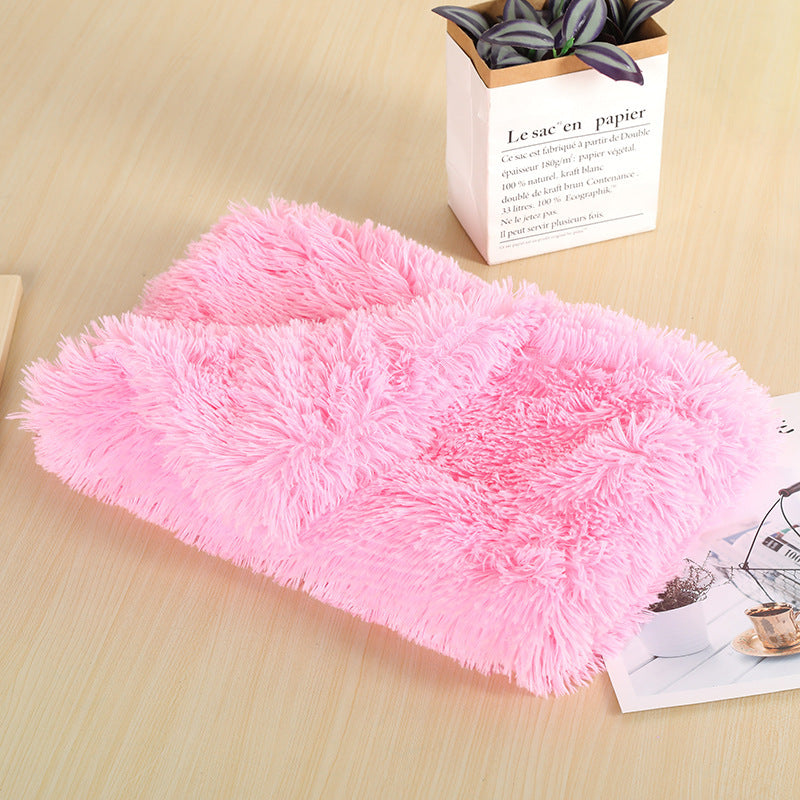 Luna™ Soft Dog Blanket with Plush Warmth and Washable Design