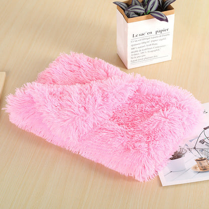 Luna™ Soft Dog Blanket with Plush Warmth and Washable Design