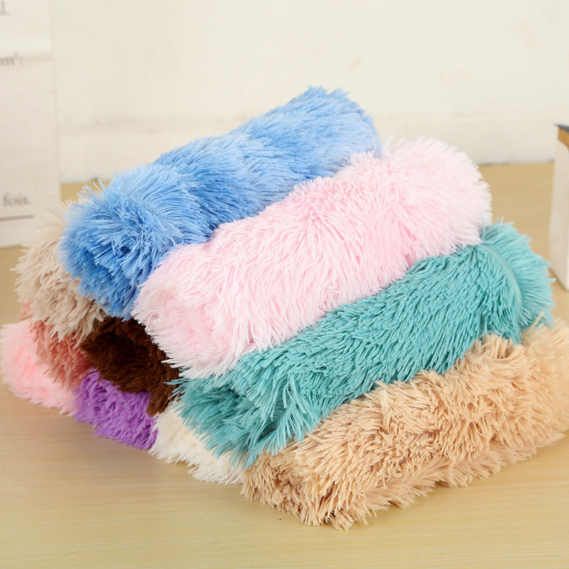 Luna™ Soft Dog Blanket with Plush Warmth and Washable Design