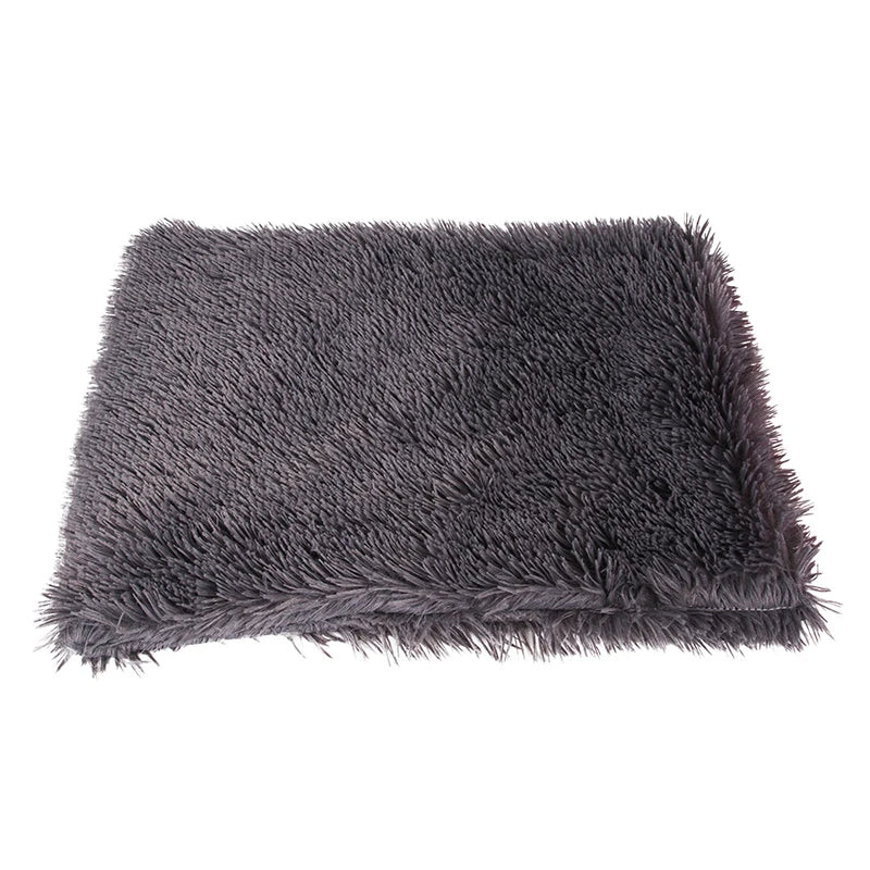 Calming Plush Dog Blanket – Reduce Anxiety & Bring Comfort Anywhere