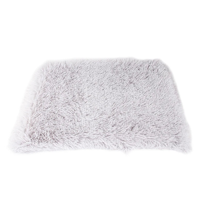 Calming Plush Dog Blanket – Reduce Anxiety & Bring Comfort Anywhere