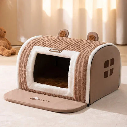 Daisy™ Pet House with Removable Mat and Portable Design