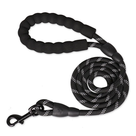 Urbanleash | Reinforced dog leash with padded handle for strong control